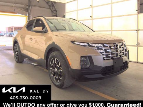 Used 2023 Hyundai Santa Cruz SEL Premium w/ Winter Package AWD/4WD image 1