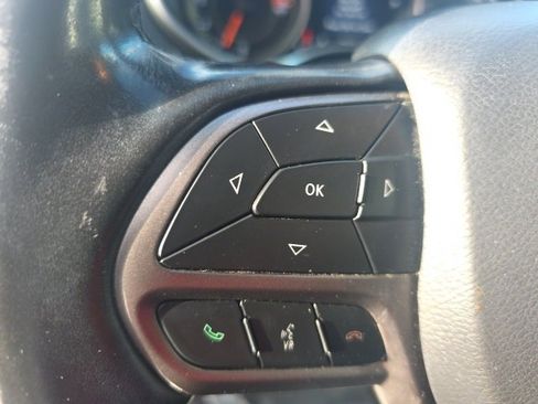 Used 2020 Jeep Cherokee Limited image 16