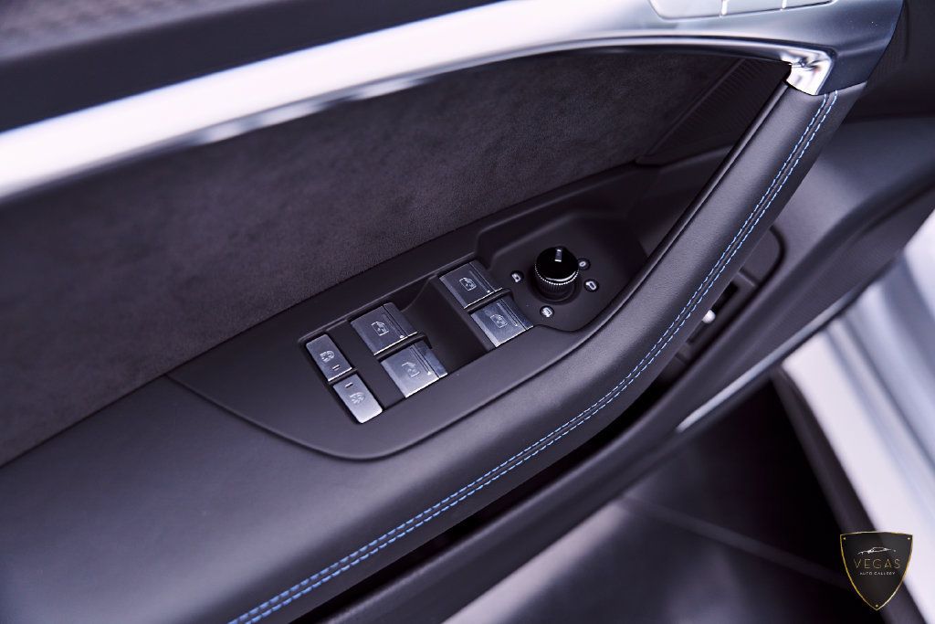 Used 2025 Audi RS 7 Performance AWD/4WD image 48