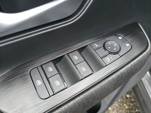 New 2026 Nissan Kicks SV w/ Cold Weather Package image 24