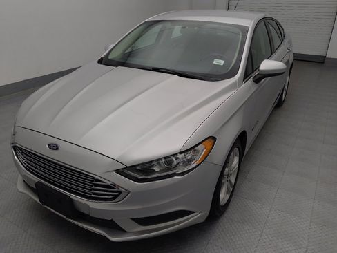 Used 2018 Ford Fusion S image 15
