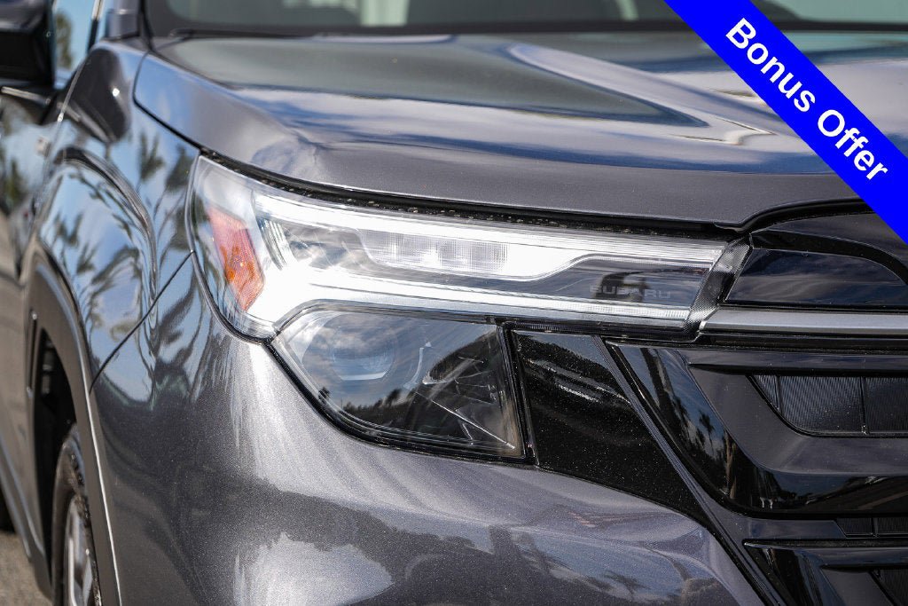 New 2026 Subaru Forester Touring AWD/4WD image 4