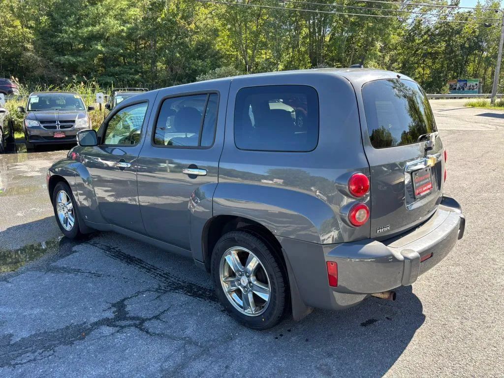Used 2008 Chevrolet HHR LT FWD image 6