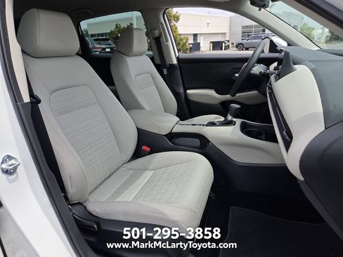 Used 2025 Honda HR-V LX image 15