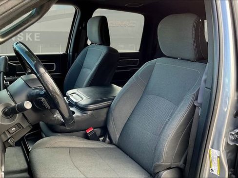 Used 2022 RAM 3500 Big Horn w/ Level B Equipment Group image 26