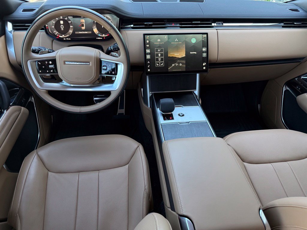 Used 2026 Land Rover Range Rover SE AWD/4WD image 5
