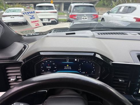 Used 2022 Chevrolet Silverado 1500 ZR2 image 26