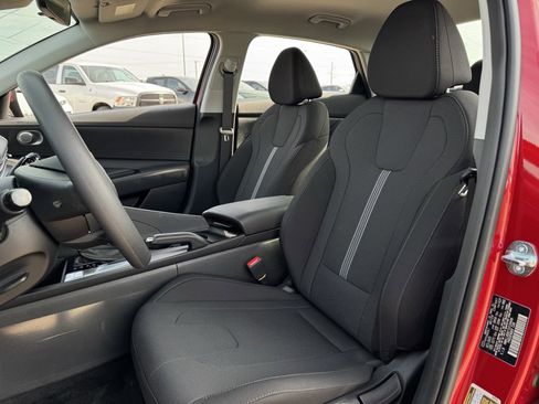 New 2026 Hyundai Elantra SE image 20