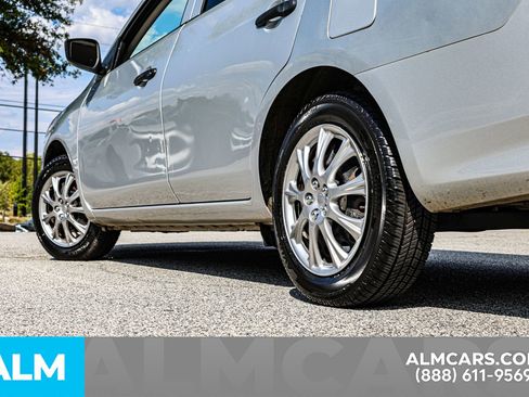 Used 2017 Nissan Versa S Plus image 16