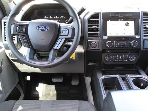 Used 2017 Ford F150 XL w/ Equipment Group 101A Mid image 22