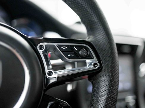 Used 2019 Porsche 911 Turbo S AWD/4WD image 81