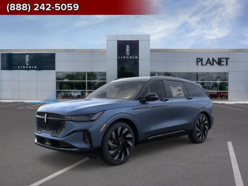 New 2026 Lincoln Nautilus Reserve w/ Jet Appearance Package AWD/4WD image 1
