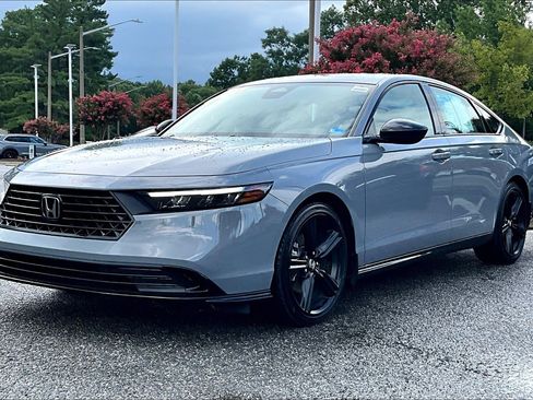 Used 2024 Honda Accord Sport-L image 1