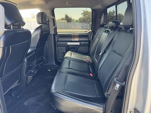 Used 2018 Ford F150 Lariat image 24