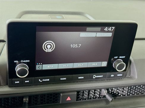 Used 2025 Honda CR-V Sport image 6