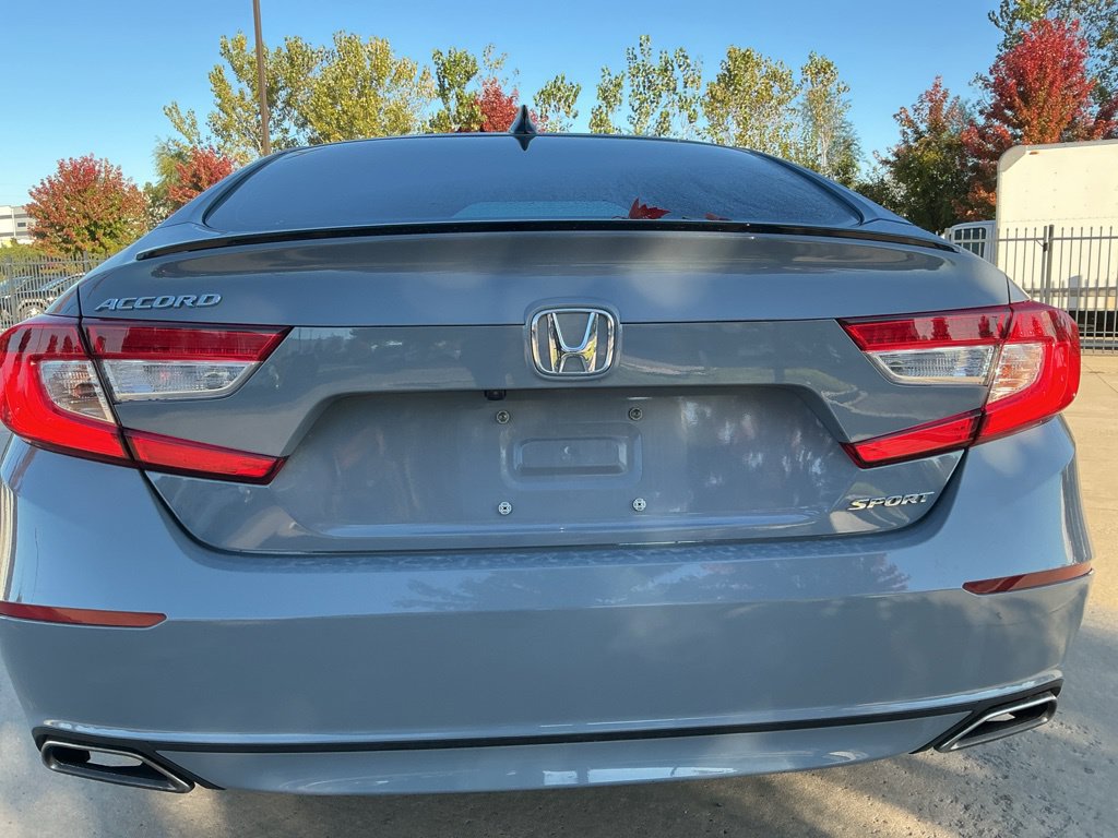 Used 2021 Honda Accord Sport image 9