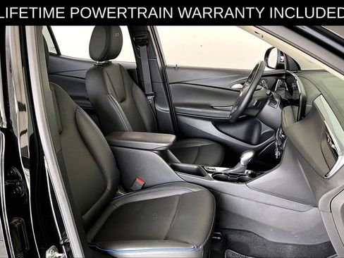 Used 2025 Buick Encore GX Sport Touring w/ Comfort Package FWD image 9