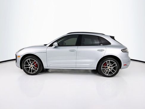 New 2026 Porsche Macan S image 2