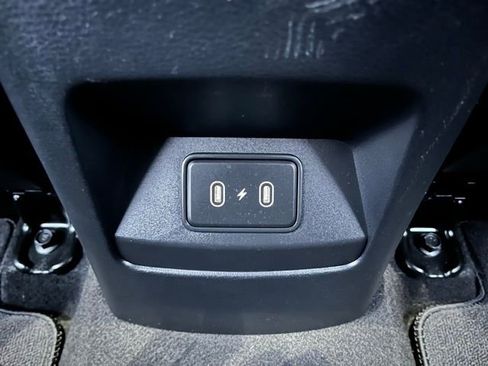 Used 2023 Kia Soul EX image 18