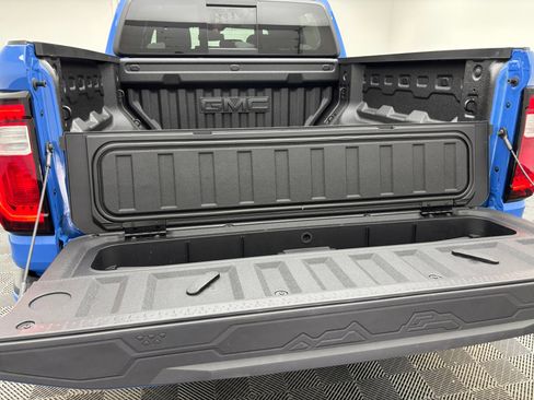New 2026 GMC Canyon Elevation w/ Convenience Package AWD/4WD image 10