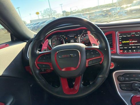 Used 2021 Dodge Challenger R/T Scat Pack w/ Scat Pack Stripe image 17