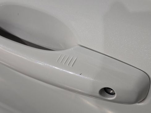 Used 2022 Lincoln Corsair Reserve w/ Equipment Group 201A image 15