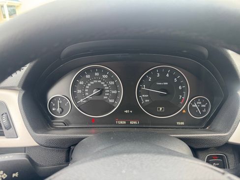 Used 2016 BMW 320i xDrive Sedan image 17