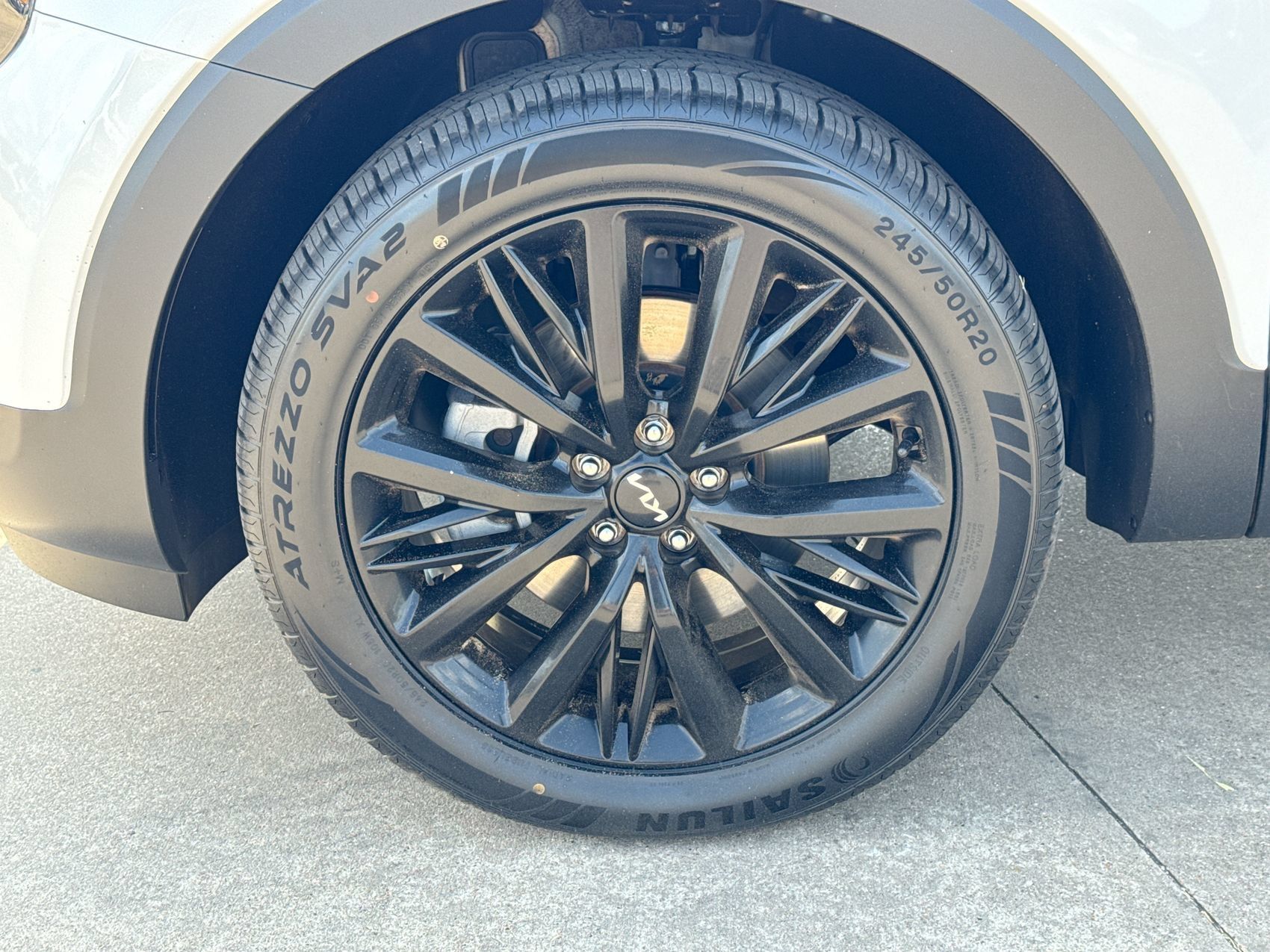 Used 2022 Kia Telluride SX w/ Towing Package FWD image 10