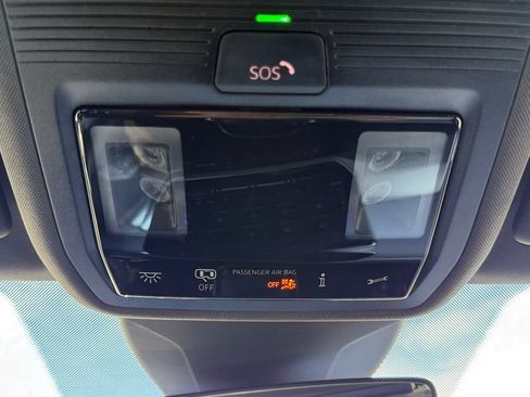 Used 2025 Volkswagen ID.4 Pro RWD image 18