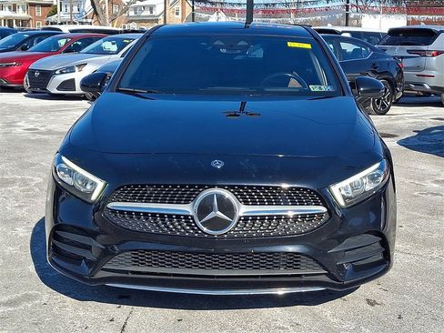 Used 2019 Mercedes-Benz A 220 4MATIC image 2