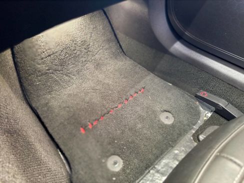 Used 2015 Chevrolet Corvette Z06 w/ 3LZ Preferred Equipment Group image 55