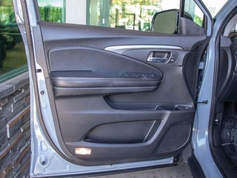 Used 2022 Honda Ridgeline RTL-E image 9