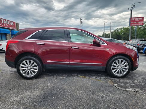 Used 2017 Cadillac XT5 Platinum w/ Driver Assist Package AWD/4WD image 8