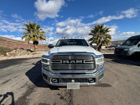 Used 2021 RAM 3500 Laramie image 8