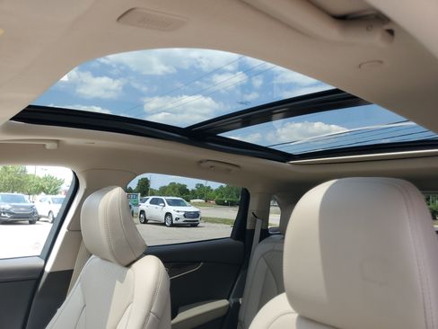 Certified 2023 Lincoln Nautilus Reserve w/ Equipment Group 201A AWD/4WD image 11