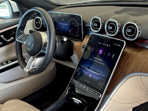 Certified 2024 Mercedes-Benz C 300 4MATIC Sedan image 35