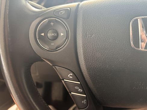 Used 2014 Honda Accord Sport image 8