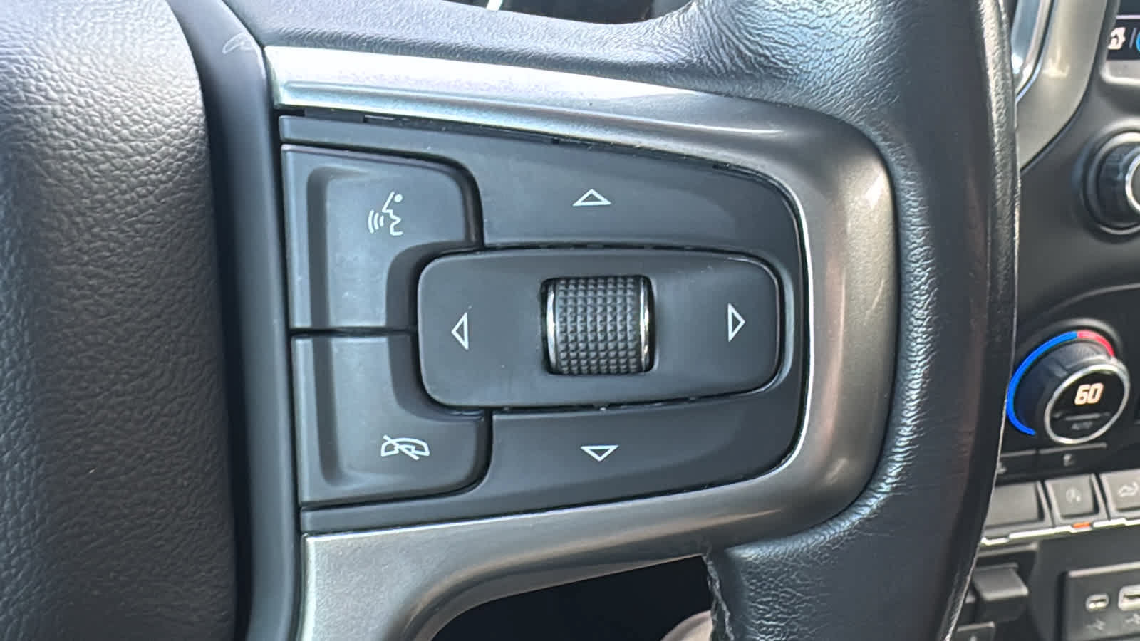 Certified 2021 Chevrolet Silverado 1500 RST w/ Max Trailering Package AWD/4WD image 12
