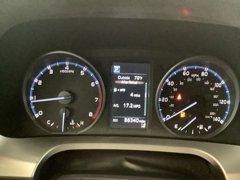 Used 2017 Toyota RAV4 LE w/ All Weather Liner Package AWD/4WD image 7