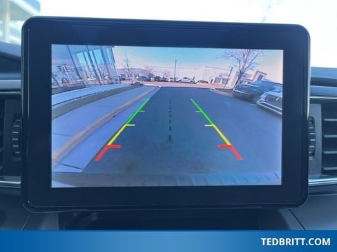 Certified 2024 Ford Explorer XLT w/ Equipment Group 202A image 35