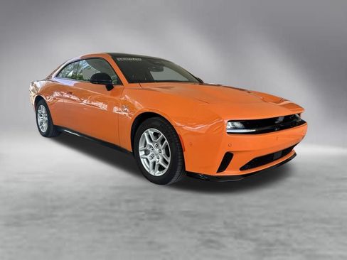 Used 2025 Dodge Charger Daytona R/T w/ Quick Order Package 25M R/T AWD/4WD image 2