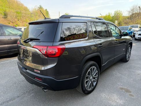 Used 2018 GMC Acadia SLT AWD/4WD image 3