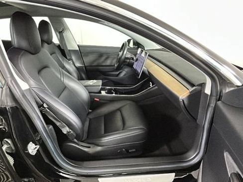 Used 2018 Tesla Model 3 Long Range RWD image 30