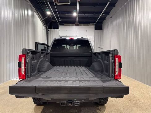 Used 2024 Ford F350 Lariat w/ Lariat Ultimate Package AWD/4WD image 27