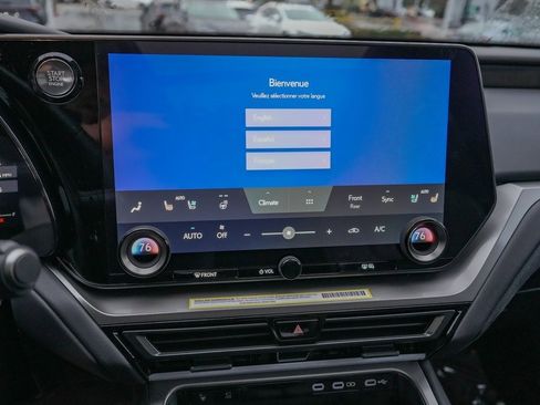 New 2026 Lexus TX 550h AWD Plug-In Hybrid image 15