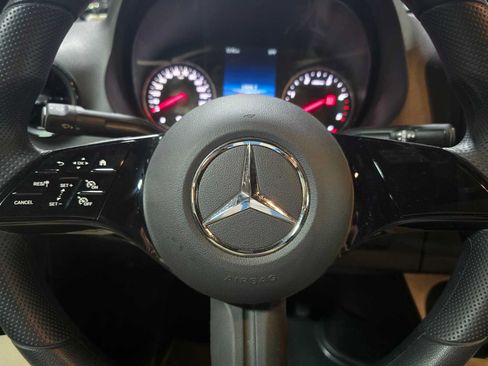 Used 2025 Mercedes-Benz Sprinter 2500 image 24