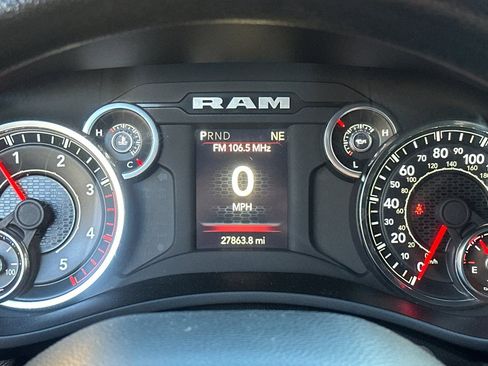 Used 2024 RAM 3500 Tradesman w/ Chrome Appearance Group image 28