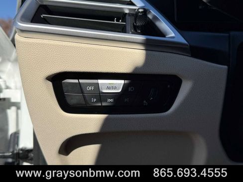 Used 2026 BMW 330i Sedan w/ Convenience Package image 25