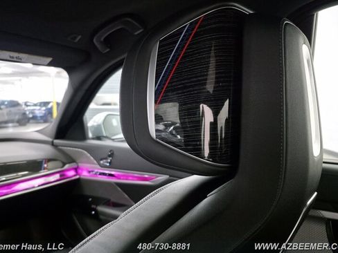Used 2023 BMW 740i RWD image 28