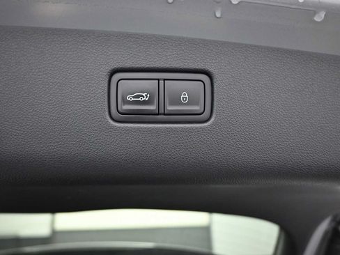 Used 2024 Genesis GV70 2.5T w/ Sport Prestige Package AWD/4WD image 30